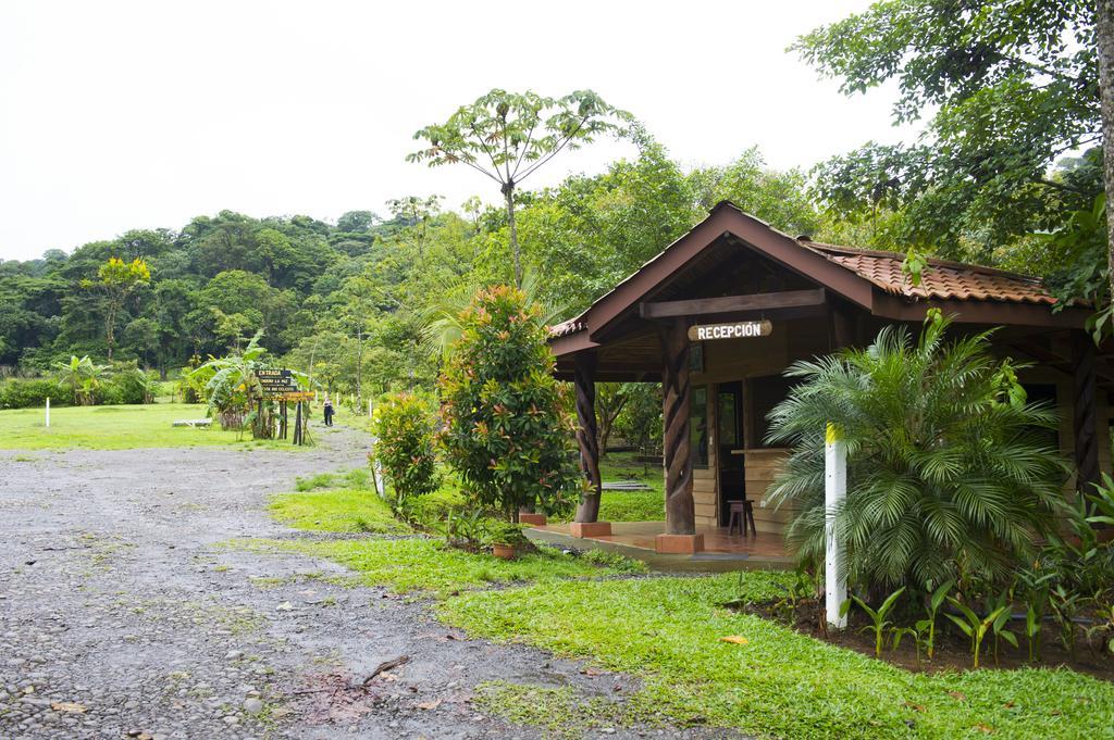 Hotel Catarata Rio Celeste บิฆากัว ภายนอก รูปภาพ