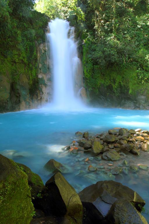 Hotel Catarata Rio Celeste บิฆากัว ภายนอก รูปภาพ