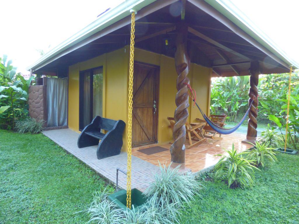 Hotel Catarata Rio Celeste บิฆากัว ภายนอก รูปภาพ