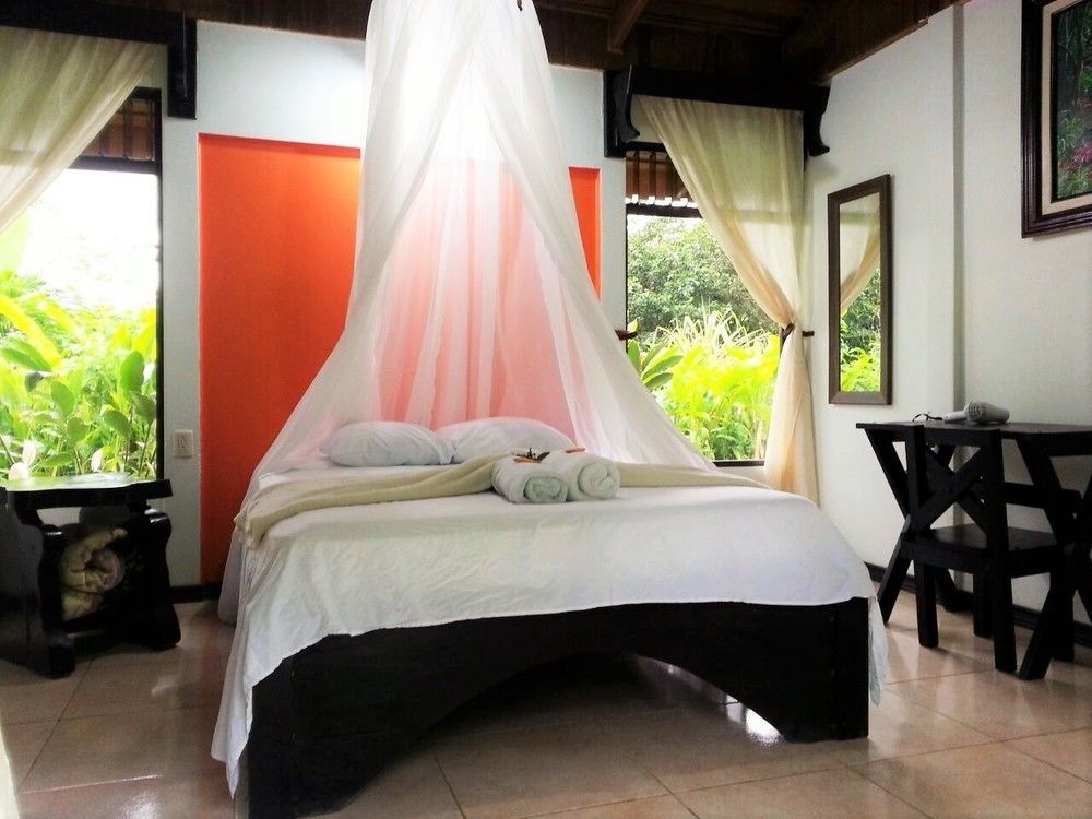 Hotel Catarata Rio Celeste บิฆากัว ภายนอก รูปภาพ