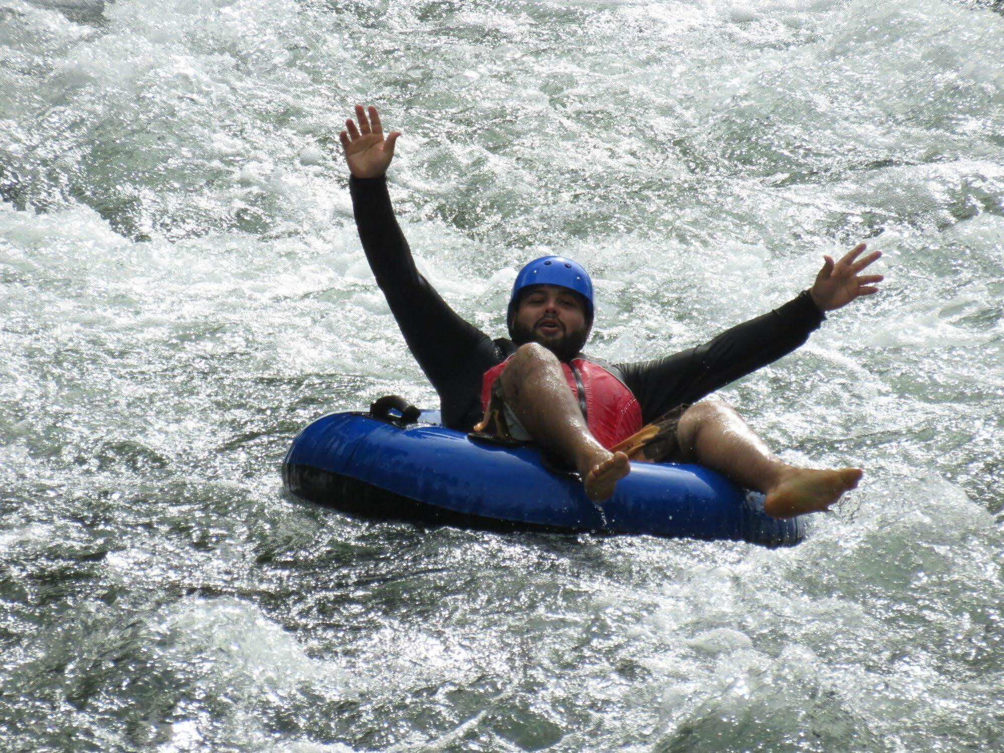 Hotel Catarata Rio Celeste บิฆากัว ภายนอก รูปภาพ